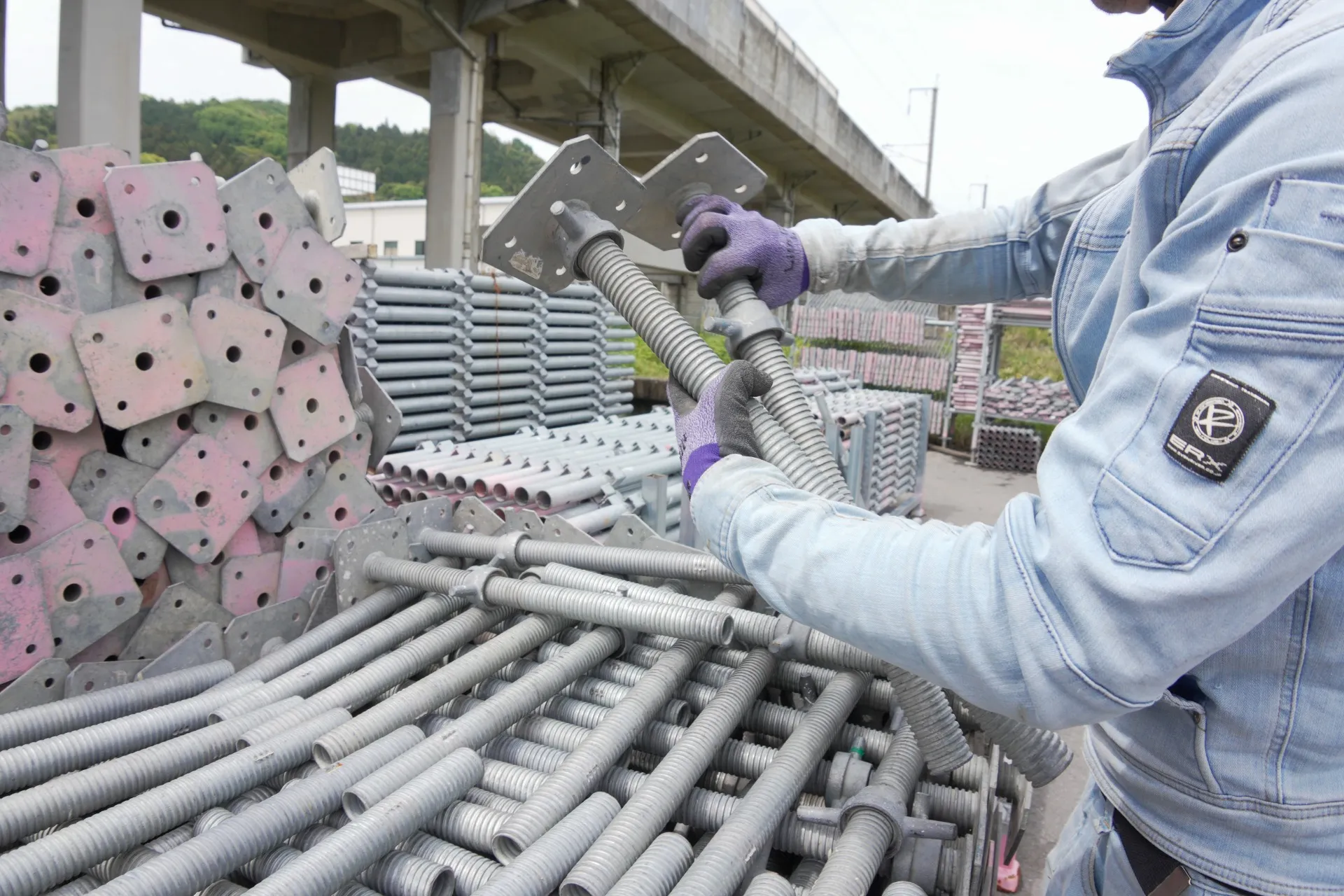 【周南市】正社員の足場職人を募集中|未経験から手に職をつけよう!